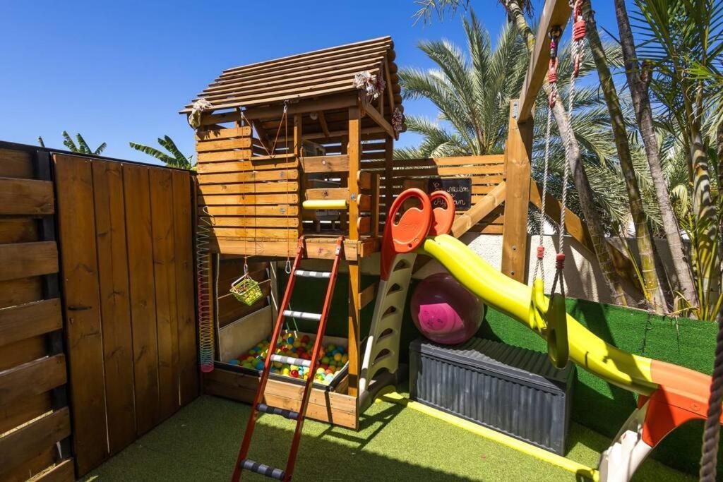Villa Charm' Ile Saint-Gilles Les Bains Exterior photo